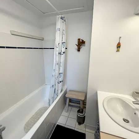 Cosy, 200m Plage, Parking Prive, Wifi - Fr-1-361-18 Apartment *